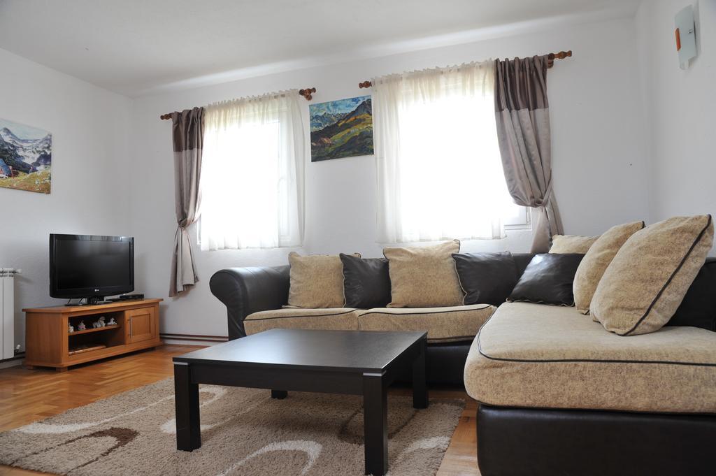 Apartments Millenium Zabljak (Zabljak) Exterior photo